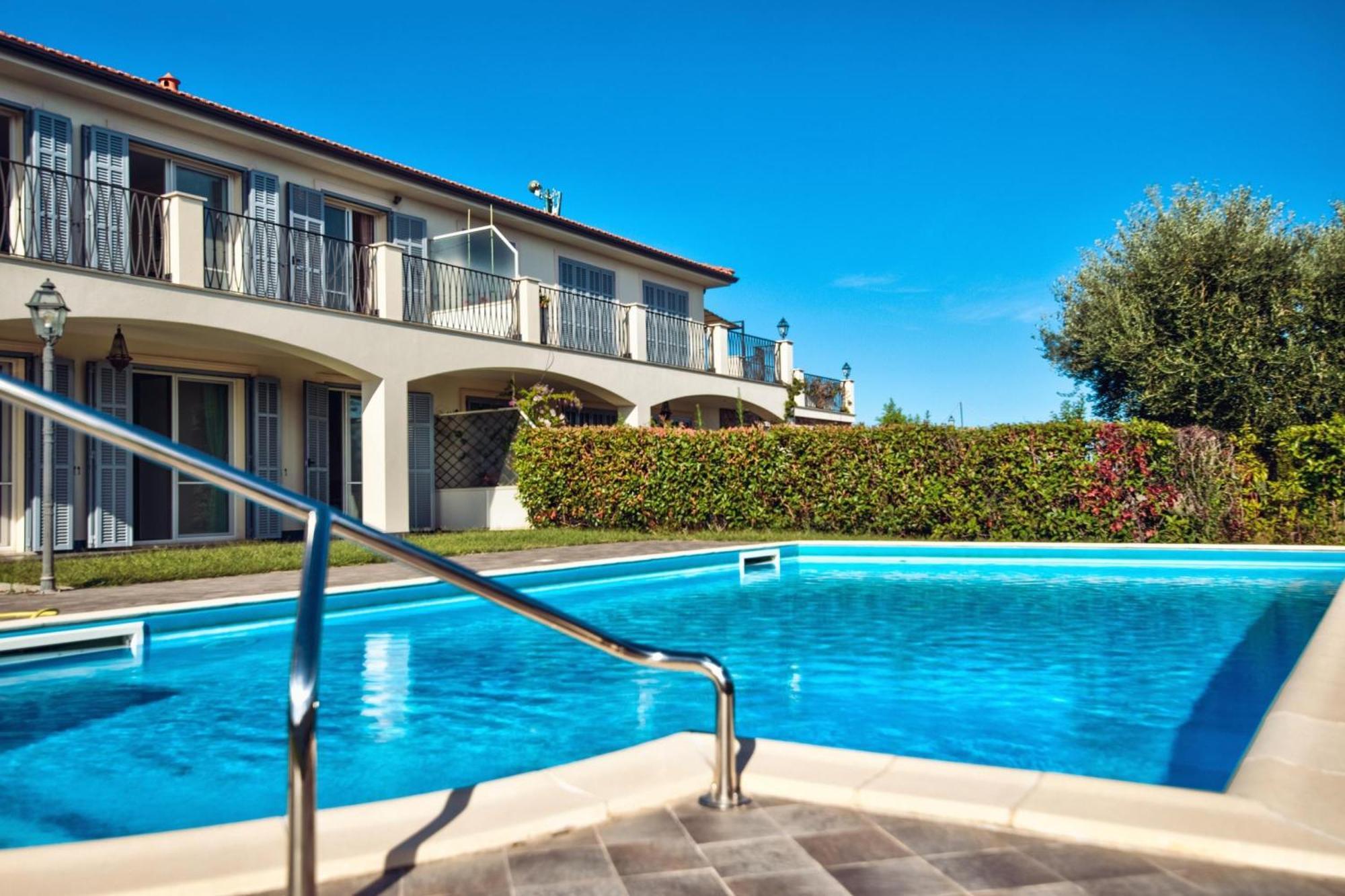 Villa Lucia Riviera Dei Fiori Pool - Happy Rentals Sanremo Exteriör bild